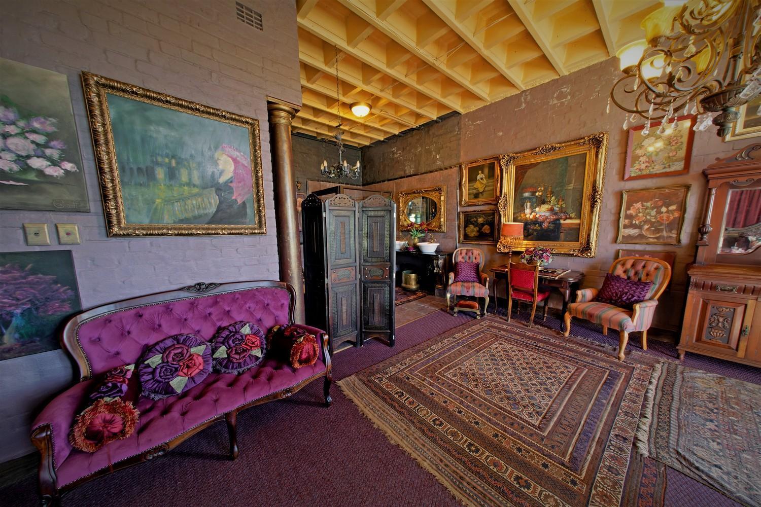 Готель Bygracealone Manor Outeniekwa Екстер'єр фото